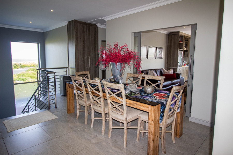 6 Bedroom Property for Sale in Kleinbaai Western Cape